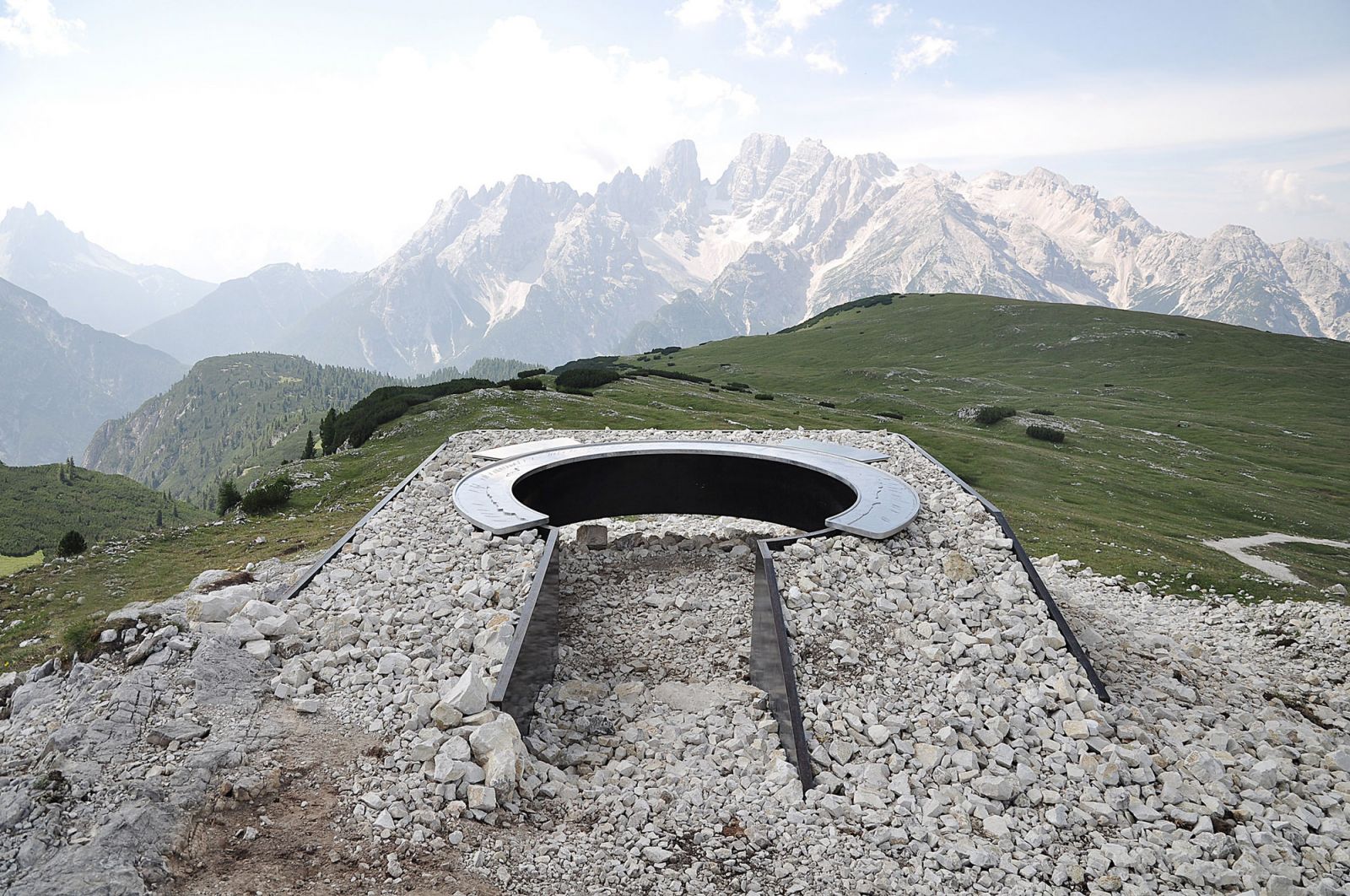 theface_messner_lookout2